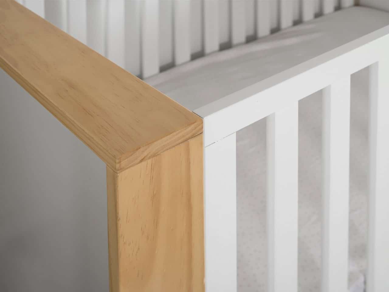 Mocka Boston Cot