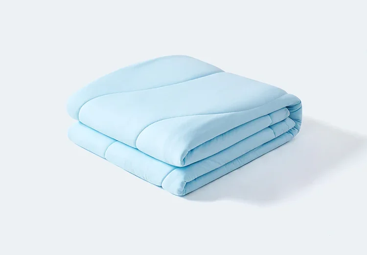 ZAMAT Lightweight Down Alternative Cooling Comforter