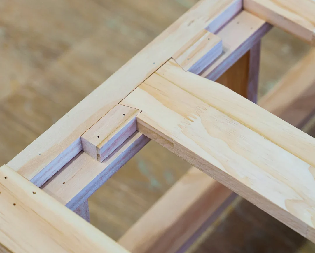 Porto Bed Base